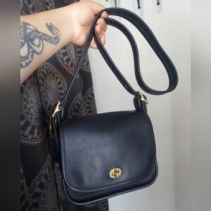 Vintage Coach Legacy Small Flap 9965💙🖤